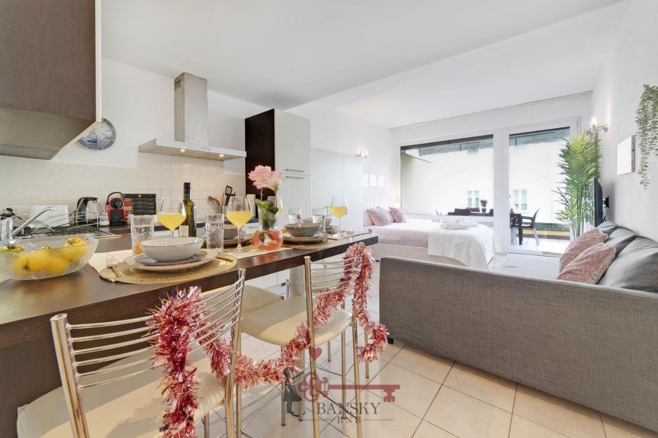 'Cuore Di Rose' Parking - Welcome Set, Netflix, For 4 Persons -By Easylife Swiss Lugano Exterior foto